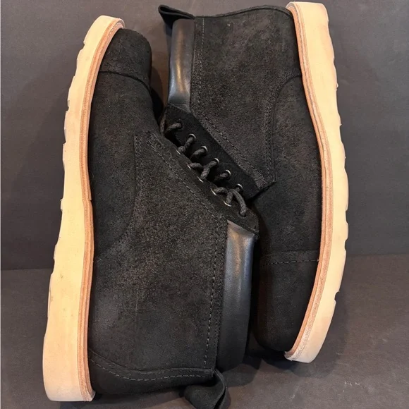 SAS Hatchet Chukka Boot 10.5M Black Suede Vibram USA Made $339 Retail
